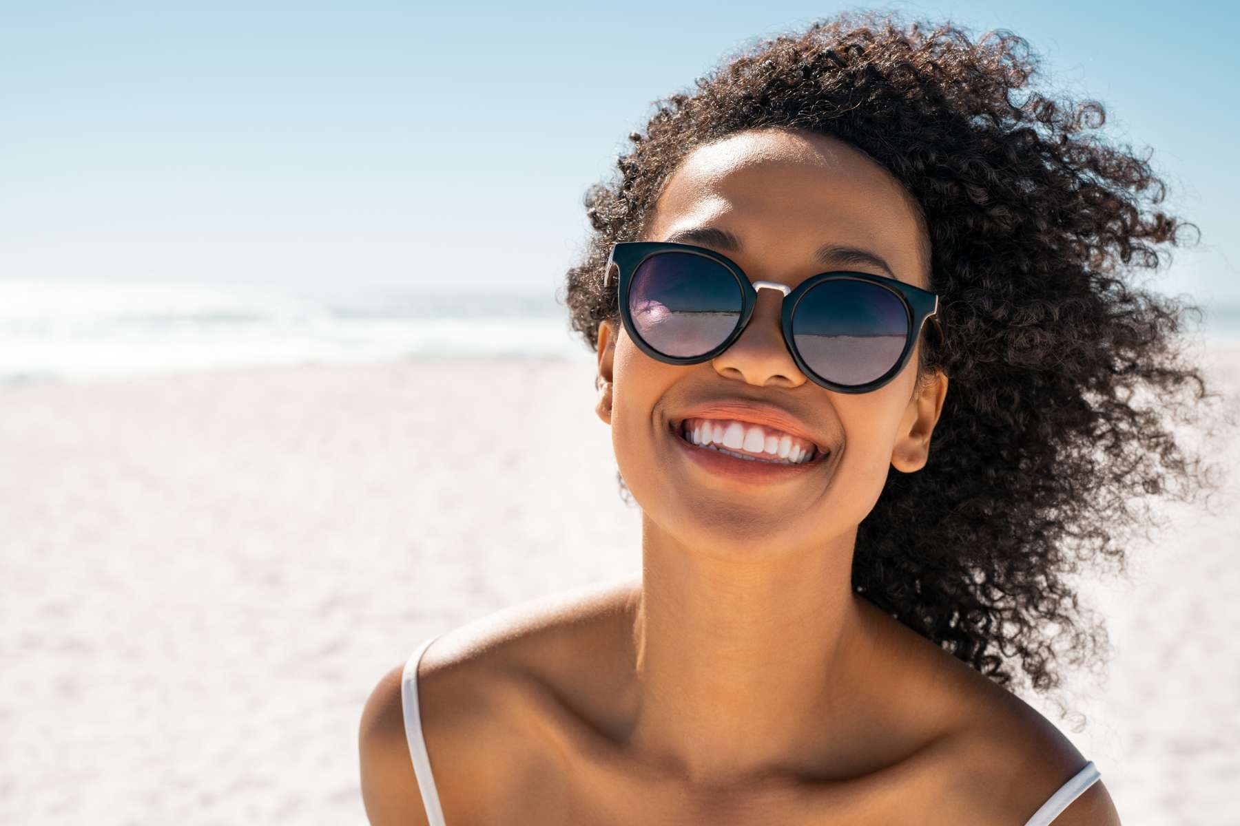 10 powodów dla których warto nosić polaryzacyjne okulary przeciwsłoneczne